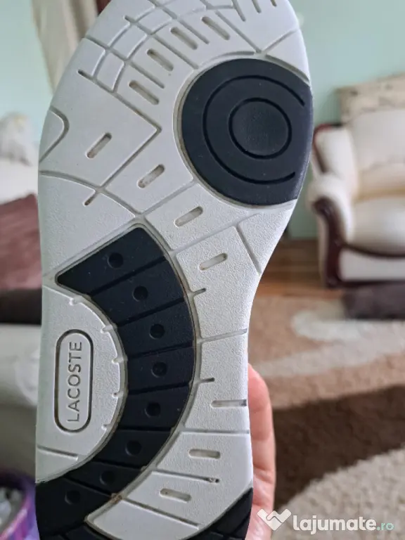 Adidasi lacoste nr. 38