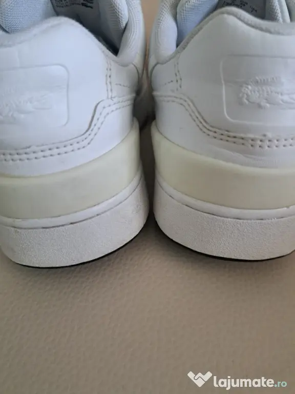 Adidasi lacoste nr. 38