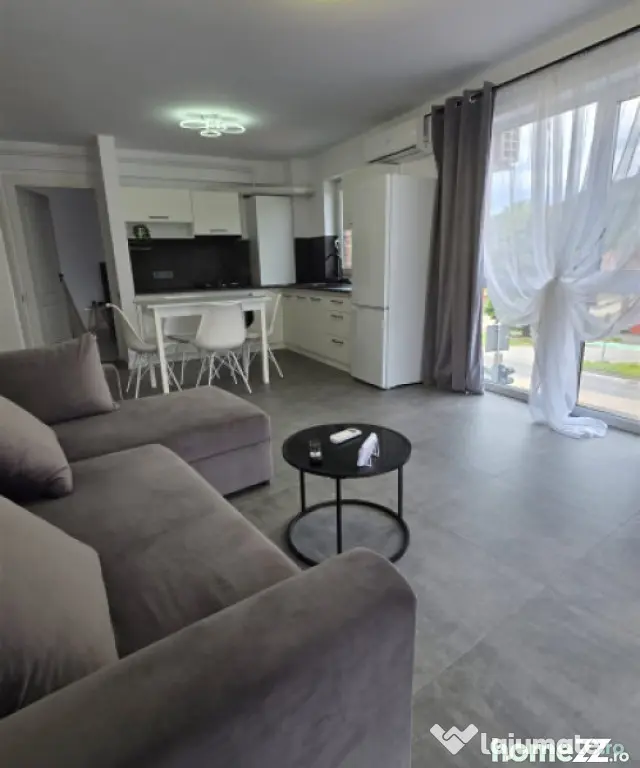Apartament 3 camere, 64 mp, parcare privată, zona Orașul V