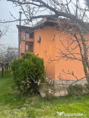 Vilă de lux spatiu de vânzare zona Titan Parcul Teilor Ozana 