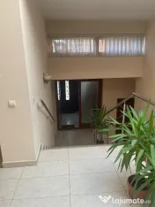 Vilă de lux spatiu de vânzare zona Titan Parcul Teilor Ozana 