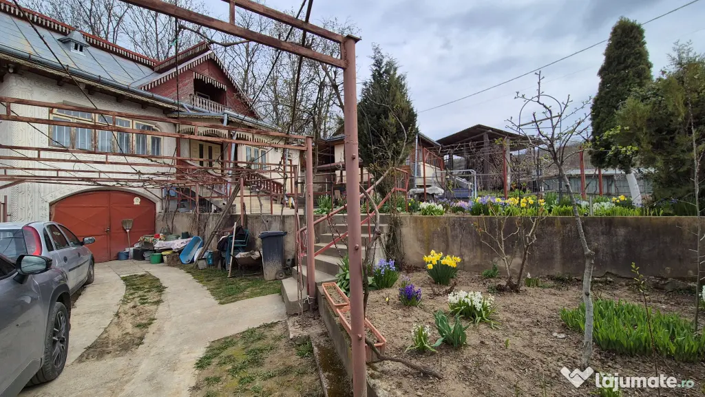 Casa de locuit 125 mp cu teren 1500 mp Motoseni-Bacau