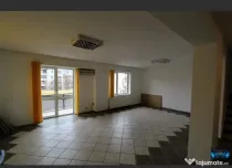 Birouri / locuință în fața la mall Vitan