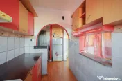 Apartament cu 2 Camere de Vânzare, zona Horea 