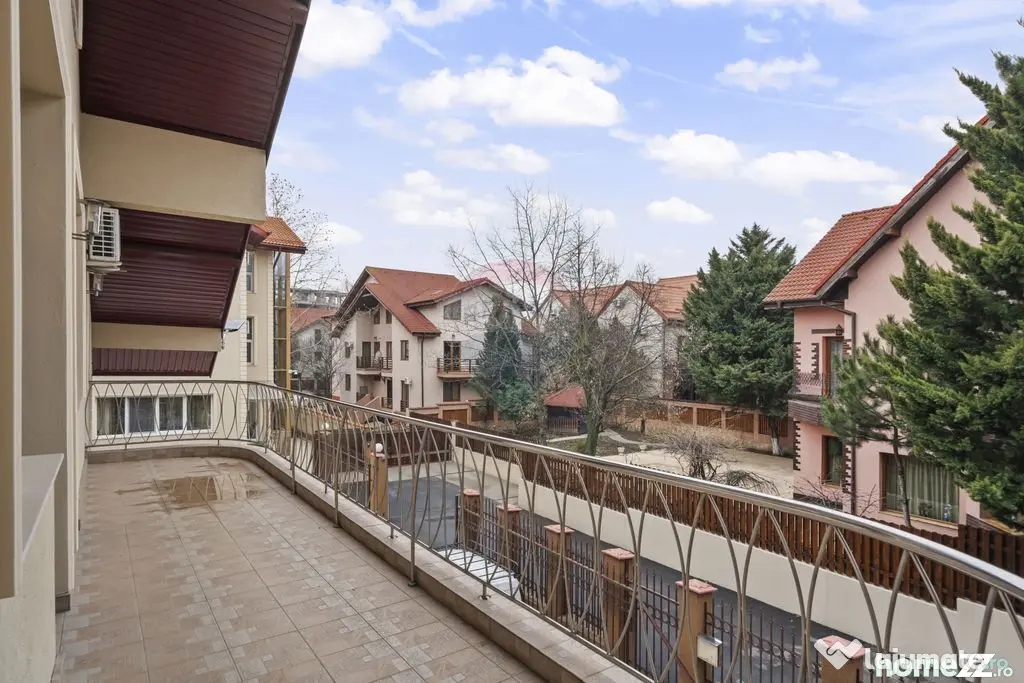 Casă / Vilă cu 6 camere de închiriat în zona Nord
