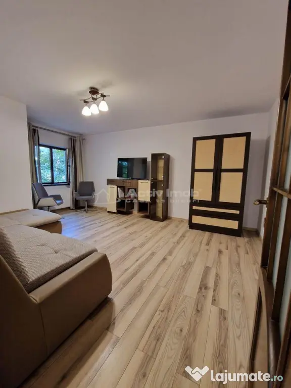 2 cam Drumul Sarii- Liceul Ion Barbu, str. Nabucului, parca
