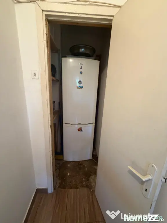 Apartament 3 camere, 52 mp, etaj3/4, cartier Valea Rosie