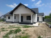 Casa deosebita 2026 Hemeius 3 dormitoare, 2 bai