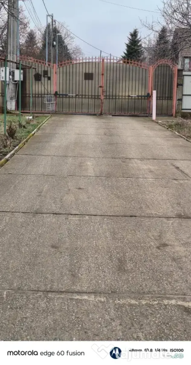 Casa si teren 1000 mp Voluntari