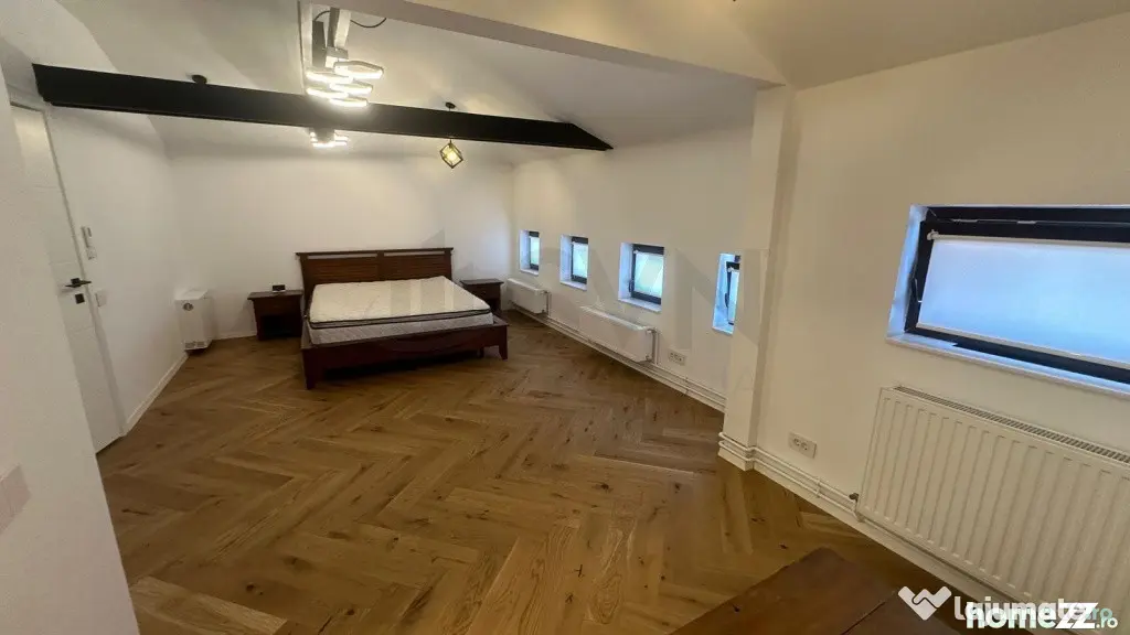 Apartament mansarda renovat in vila Aviatorilor