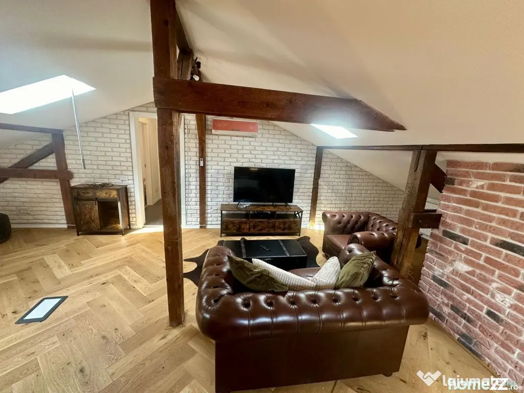 Apartament mansarda renovat in vila Aviatorilor