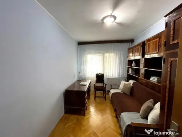 Apartament 3 camere, decomandat, zona Gara, Iasi