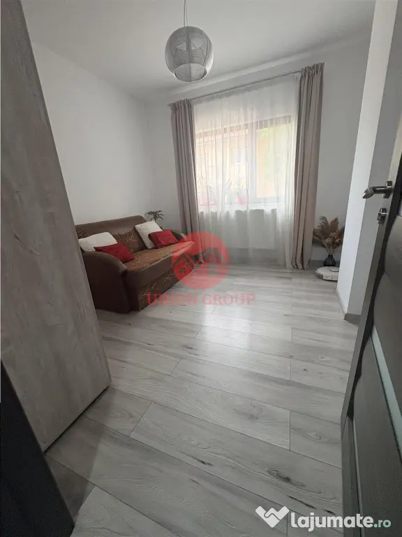 Apartament 3 camere Poarta 6, Modern, Mobilat, Loc de parcar