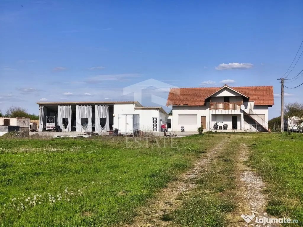 Casa cu 4 camere cu teren de 14,340 mp + platforma de bet...