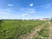 Casa cu 4 camere cu teren de 14,340 mp + platforma de bet... 
