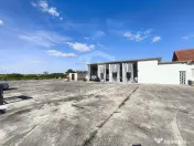 Casa cu 4 camere cu teren de 14,340 mp + platforma de bet... 