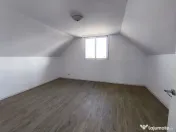 Casa cu 4 camere cu teren de 14,340 mp + platforma de bet... 