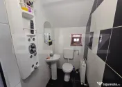 Casă spațioasă cu 5 camere, Oarda, șoseaua principală