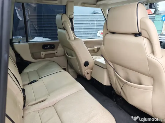 Land Rover Discovery 2