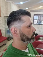 Tuns la domiciliu copii și bărbați! 