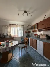 Apartament 4 camere decomandat, 1 Mai, Spital, 87 mp