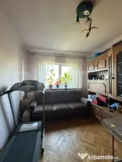 Apartament 4 camere decomandat, 1 Mai, Spital, 87 mp