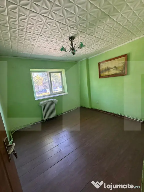 Apartament cu 2 camere, parter, zonă centrală – închiri