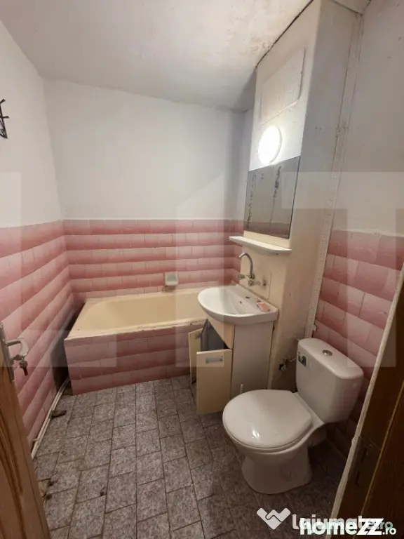 Apartament 2 camere, 46 mp, parter, zonă Centrală – înc