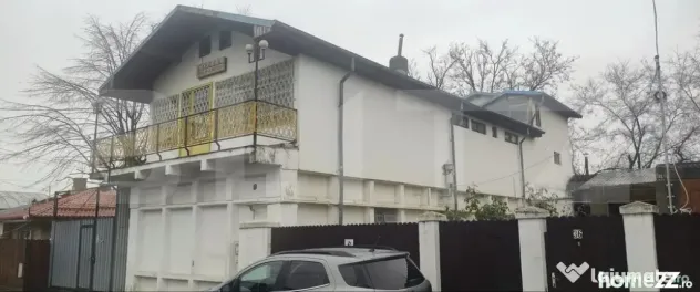 Spatiu industrial si birouri, 326 mp, zona Sud - Ploiesti (Prahova)