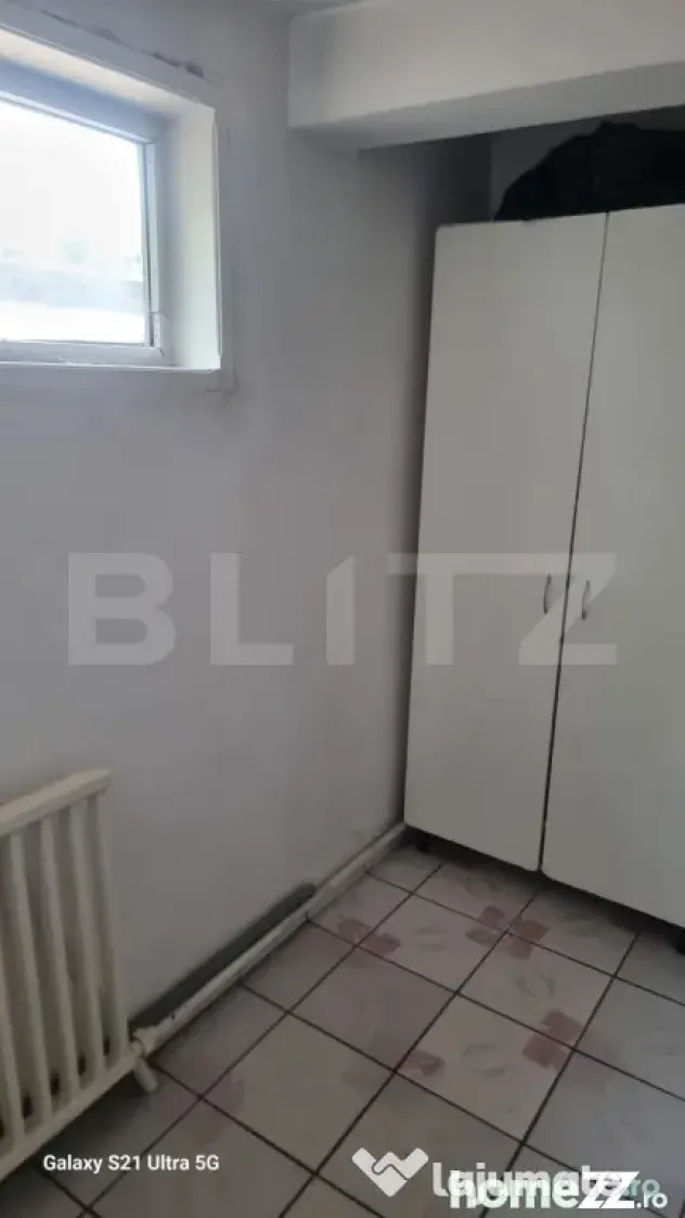 Spatiu industrial si birouri, 326 mp, zona Sud - Ploiesti (Prahova)