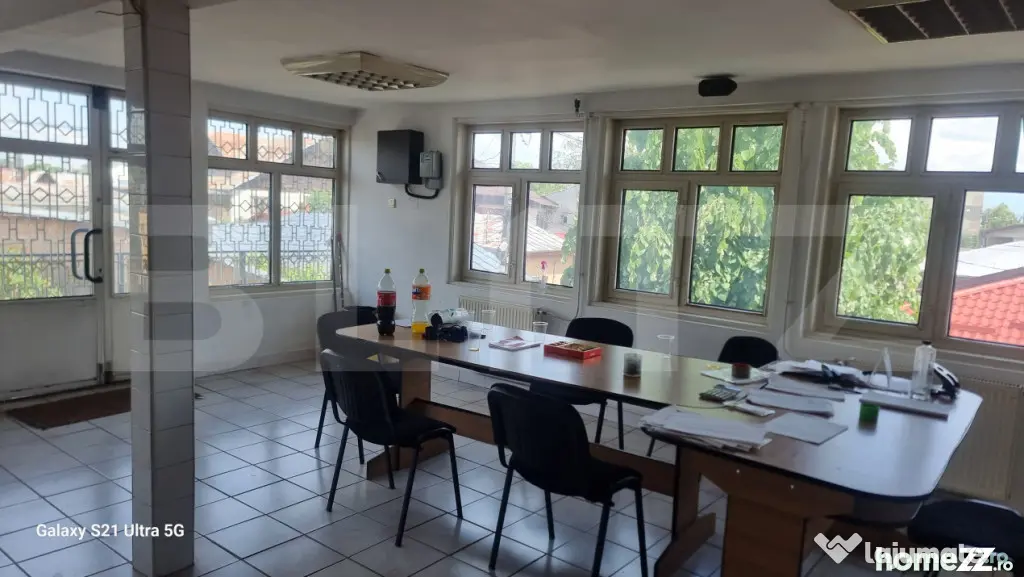 Spatiu industrial si birouri, 326 mp, zona Sud - Ploiesti (Prahova)