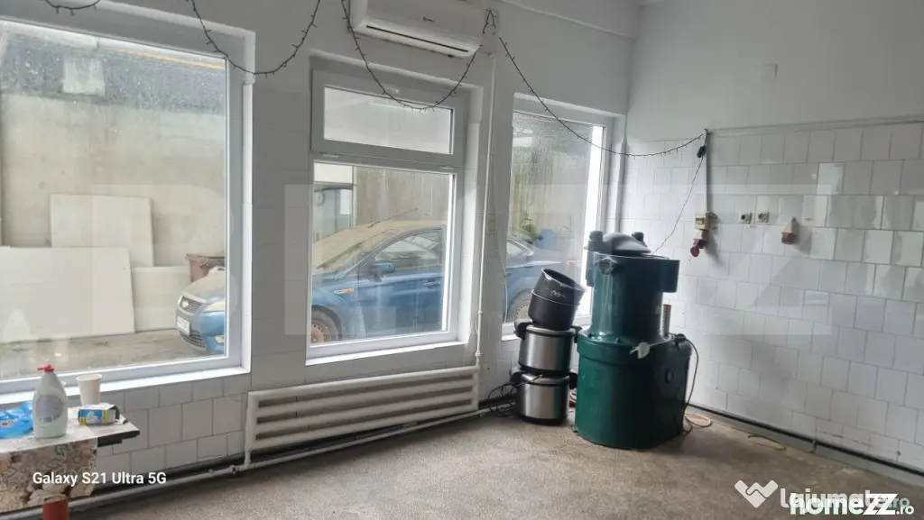 Spatiu industrial si birouri, 326 mp, zona Sud - Ploiesti (Prahova)