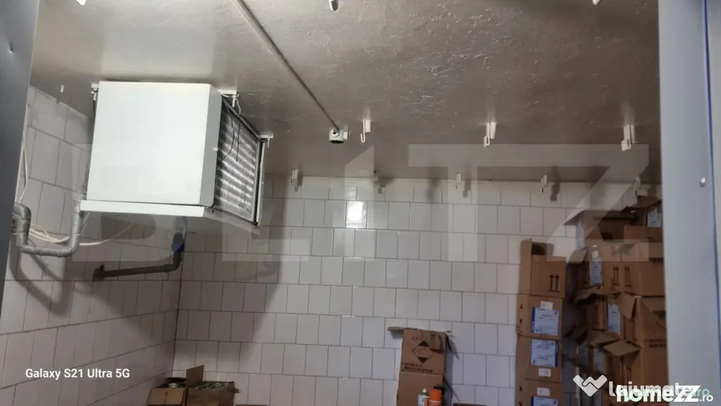 Spatiu industrial si birouri, 326 mp, zona Sud - Ploiesti (Prahova)