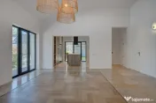MOON VILLA - ASTORIA, 212 MP TOTAL, 800 MP LOT, LA CHEIE! 