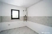 2 Camere, 72 mp, Spatios, Vedere Libera, Finalizat, Bloc ...