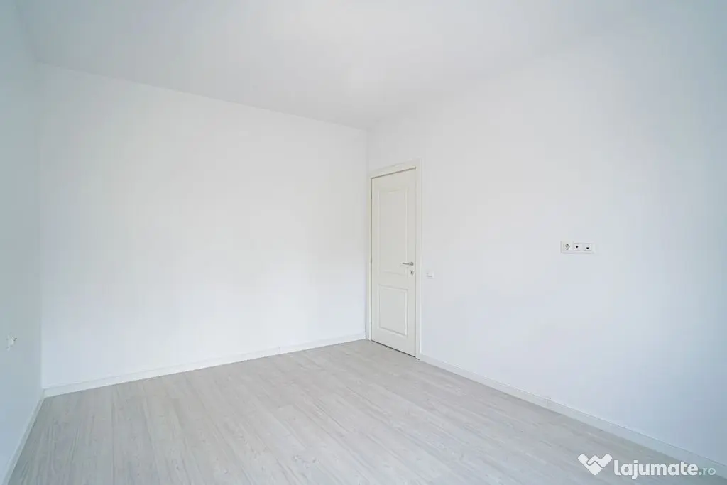 2 Camere, 72 mp, Spatios, Vedere Libera, Finalizat, Bloc ...