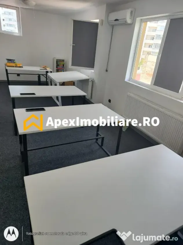 Spatiu Birouri 4 camere de inchiriat Vitan Mall București |
