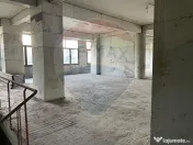Spațiu comercial de 675mp de vânzare în zona Dudesti