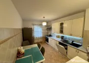 4 camere, 2/4, 82mp, bloc 1980-Gorjului