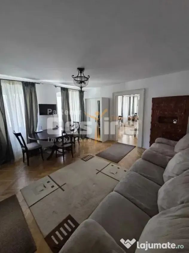 Apartament 2 camere, et. 1, proaspăt renovat, Piața Sfatul