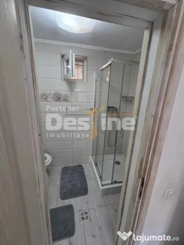 Apartament 2 camere, et. 1, proaspăt renovat, Piața Sfatul