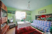 De vânzare casă cu teren și pădure 55706 mp - Șinteu... 