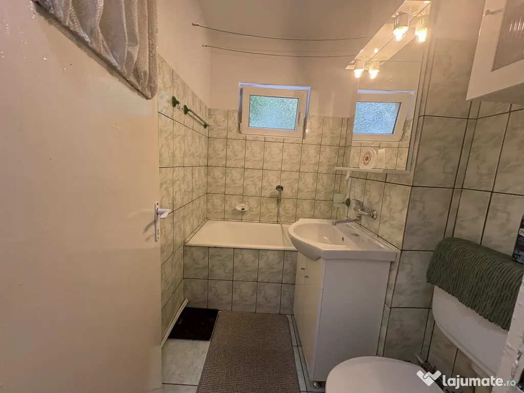 Pacurari!!Apartament cu 2 camere,liber!