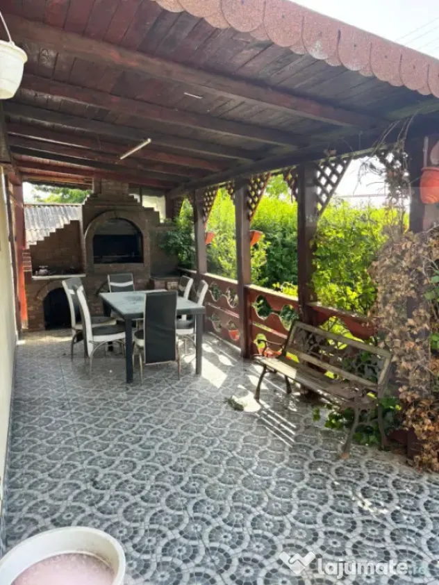 Casă individuală 120 mp, teren 2700 mp, Sat Cerchejeni, Co