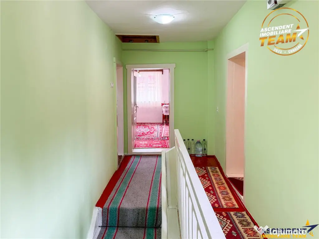 Apartament in casa cu intrare separata si curte proprie, Bai
