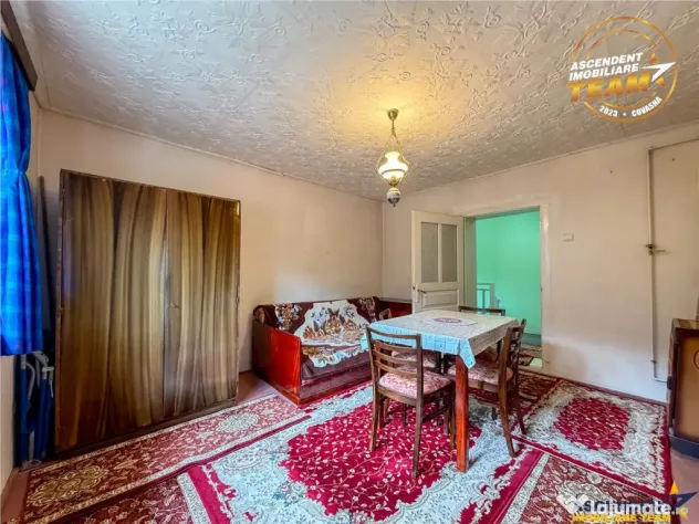 Apartament in casa cu intrare separata si curte proprie, Bai
