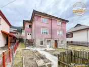 Apartament in casa cu intrare separata si curte proprie, Bai