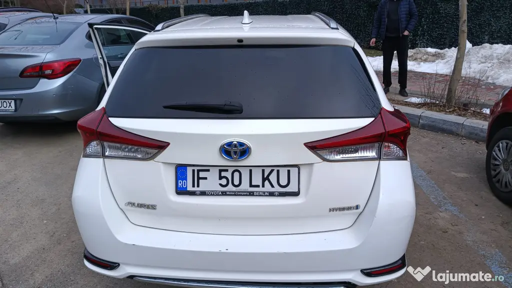 TOYOTA Auris 2018 — imagine 2