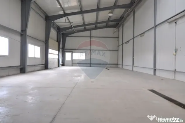 Spațiu industrial de închiriat, 248 mp la șosea - Ramnicu Valcea (Valcea)