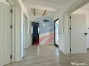 Case noi de vanzare